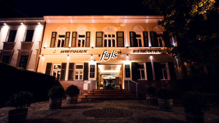 Figls Restaurant - 1