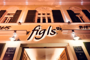Exterior view of Figls with the main entrance.