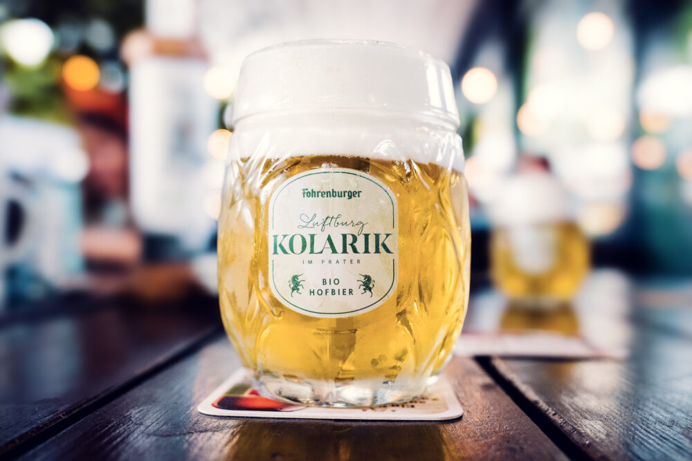 Refreshing beer selection at Luftburg Kolarik, perfect for enjoying with traditional Austrian dishes.