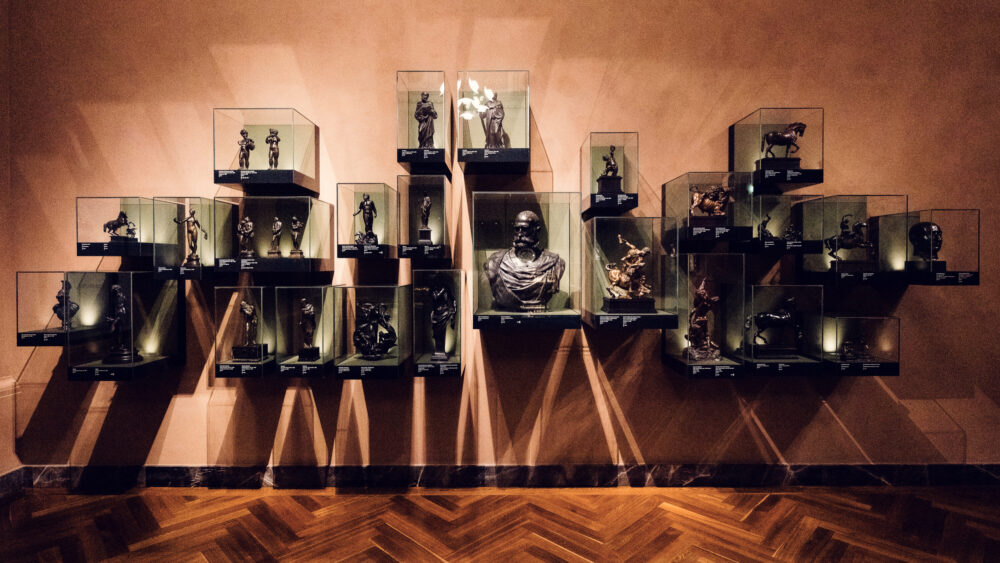 Esculturas de bronce en el Museo de Historia del Arte de Viena.
