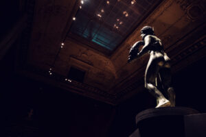Escultura de bronce en el Museo de Historia del Arte de Viena.