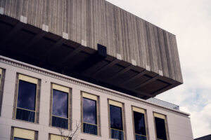 The Wien Museum terrace from below.