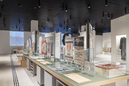 Exhibition view "Vienna. My History", section "Red Vienna", 2023, Photo: Lisa Rastl, Wien Museum.