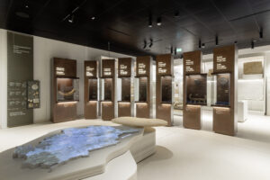 Exhibition view "Vienna. My history", section "Natural space and early settlements", 2023, Photo: Lisa Rastl, Wien Museum.