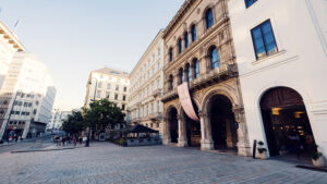 Elegant facade of Palais Ferstel in Vienna, showcasing its stunning neo-Renaissance architecture and historical significance.
