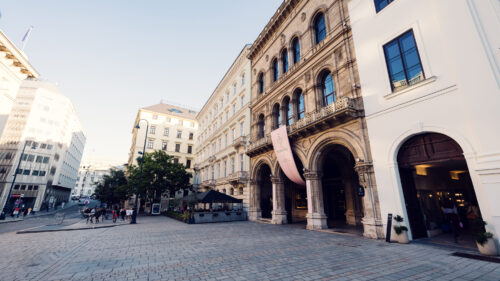 Elegant facade of Palais Ferstel in Vienna, showcasing its stunning neo-Renaissance architecture and historical significance.