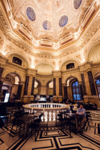 Cafetería del Museo de Historia Natural de Viena.