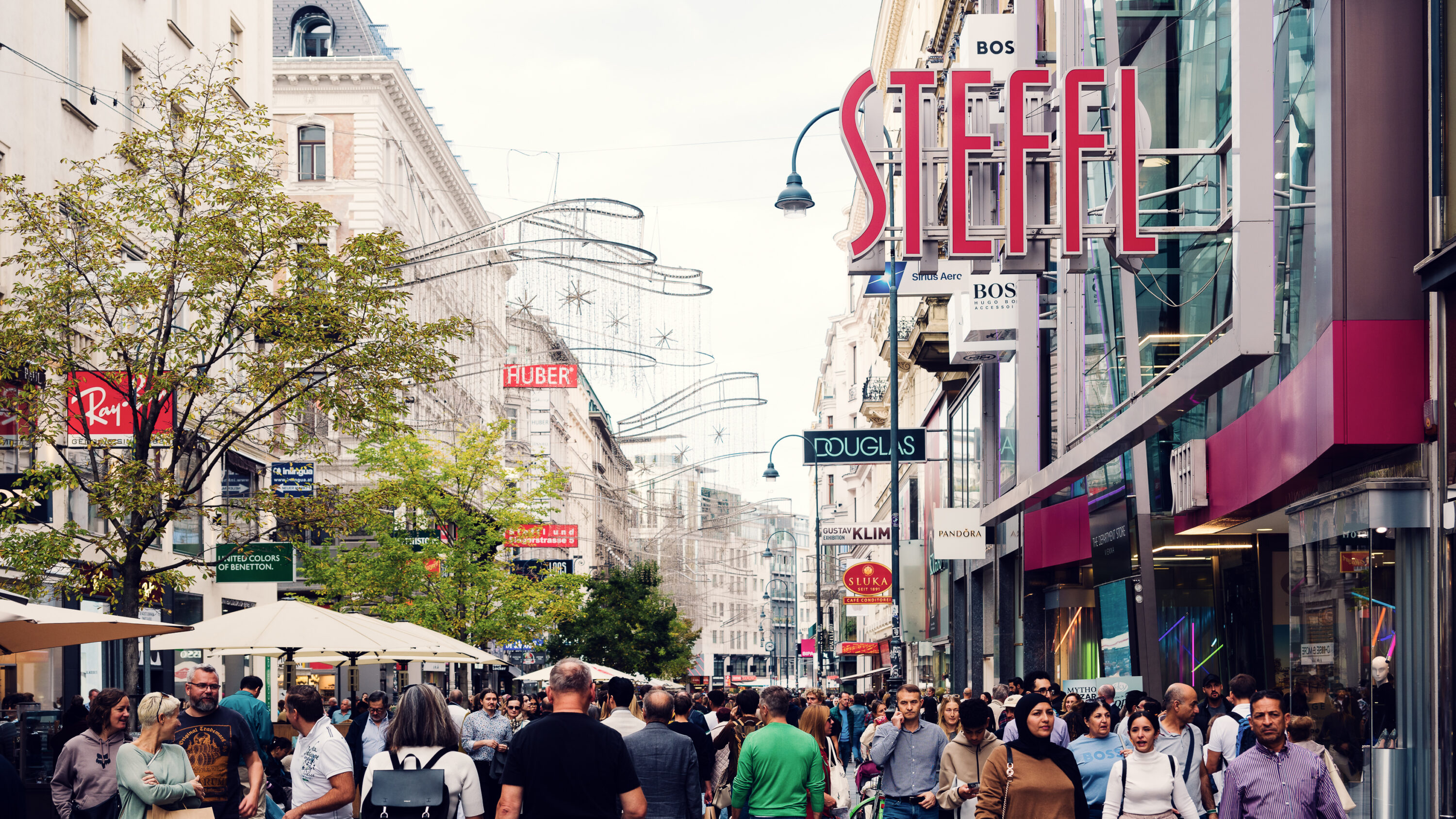 Kärntner Strasse - 1