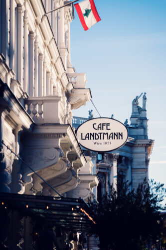 Café Landtmann Wien - Traditionelles Wiener Kaffeehaus seit 1873 am Universitätsring 4.