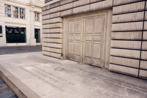 Holocaust Memorial Judenplatz Vienna (Shoah-Mahnmal Wien).