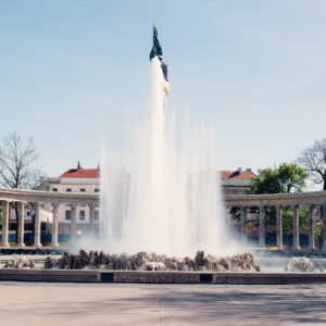 Hochstrahlbrunnen (High Jet Fountain) at Schwarzenbergplatz Vienna.