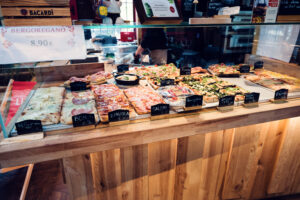 Diverse food stalls at Gleis//Garten Vienna with international cuisine options.