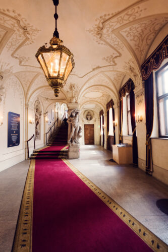 Palais Kinsky Wien baroque interior entrance.