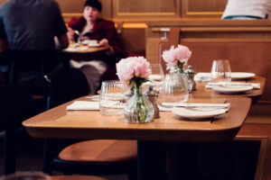 Table setting in the restaurant area of Plachutta's Neuer Markt.